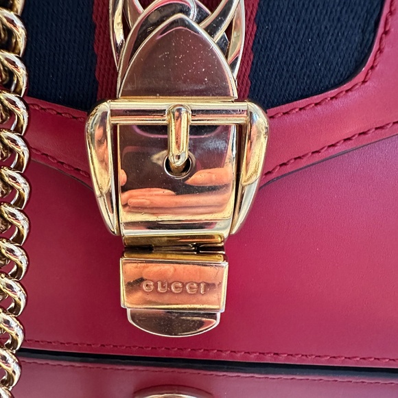 ❤️💙Gucci Mini Sylvie💙❤️ - Picture 2 of 7